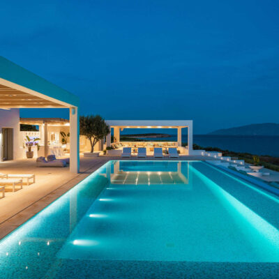 Villas in Paros
