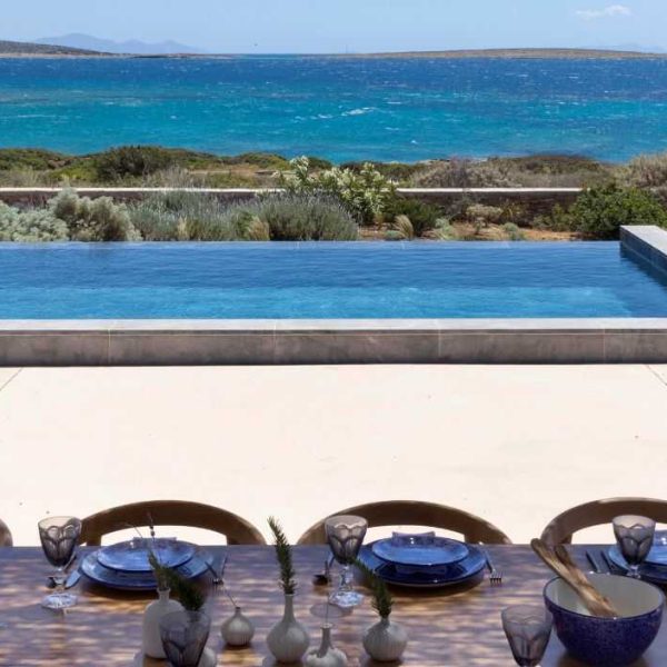 Villa in Paros Oneiro (1)