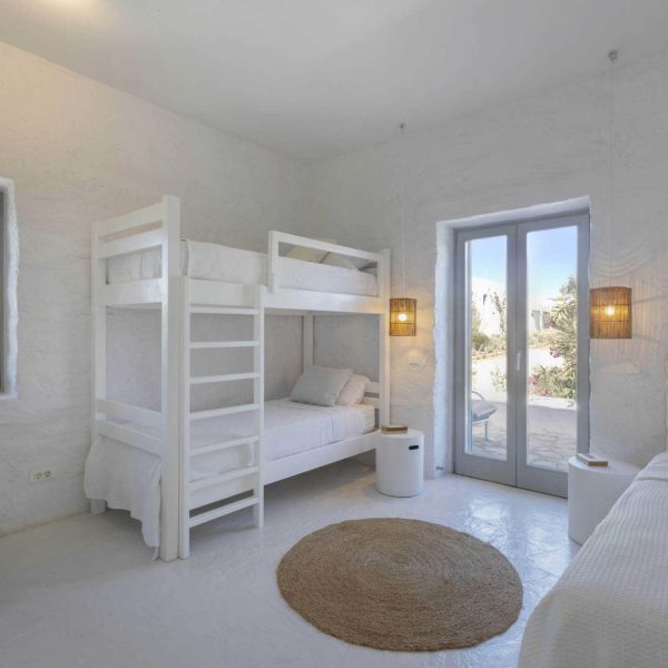 Villa in Paros Oneiro (42)